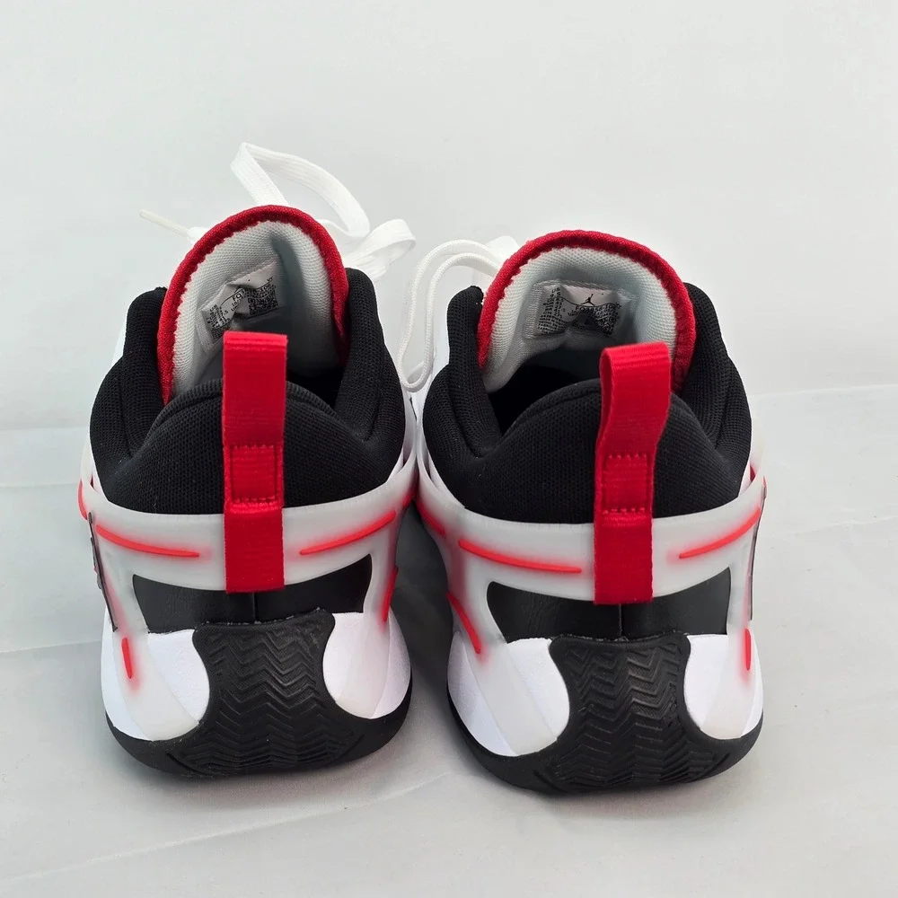 Jordan Heir Series PF Bloodline Mens Basketball Shoes FQ3858-106 9.5‎ NWOB